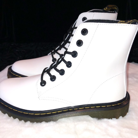 Doc Martens Luana - White 8-Eye Boots- Worn Once - Picture 3 of 6